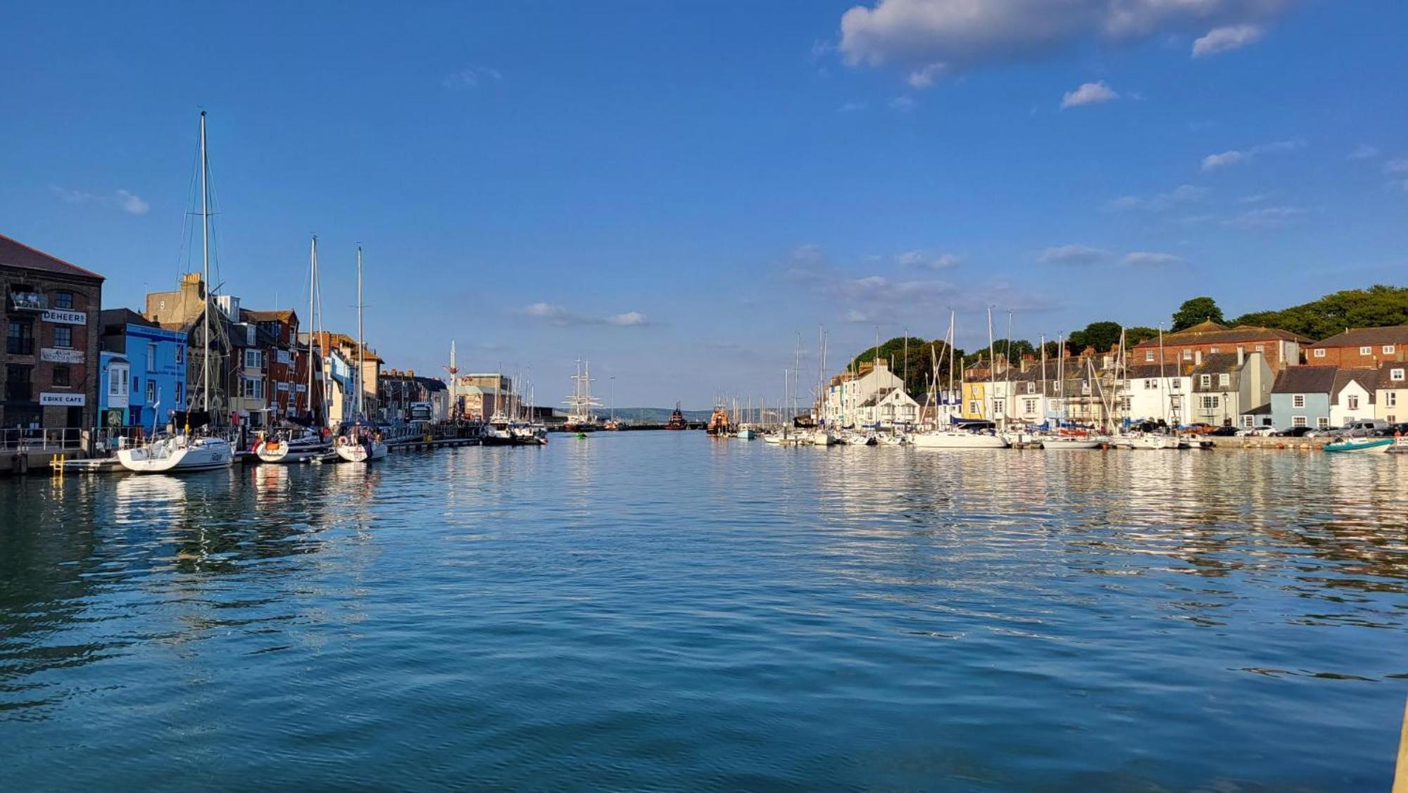 Bosun'S Cottage Luxury Stay In The Heart Of Town ウェーマス エクステリア 写真